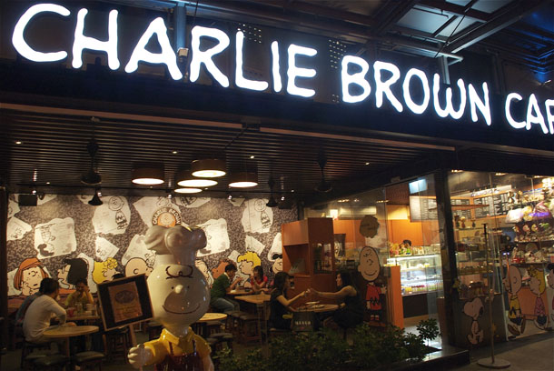 Charlie Brown Café