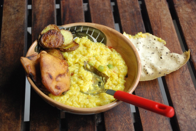 Khichuri with all fritters