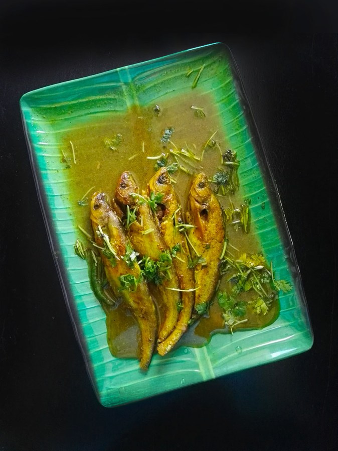 Parshe Maacher Jhaal