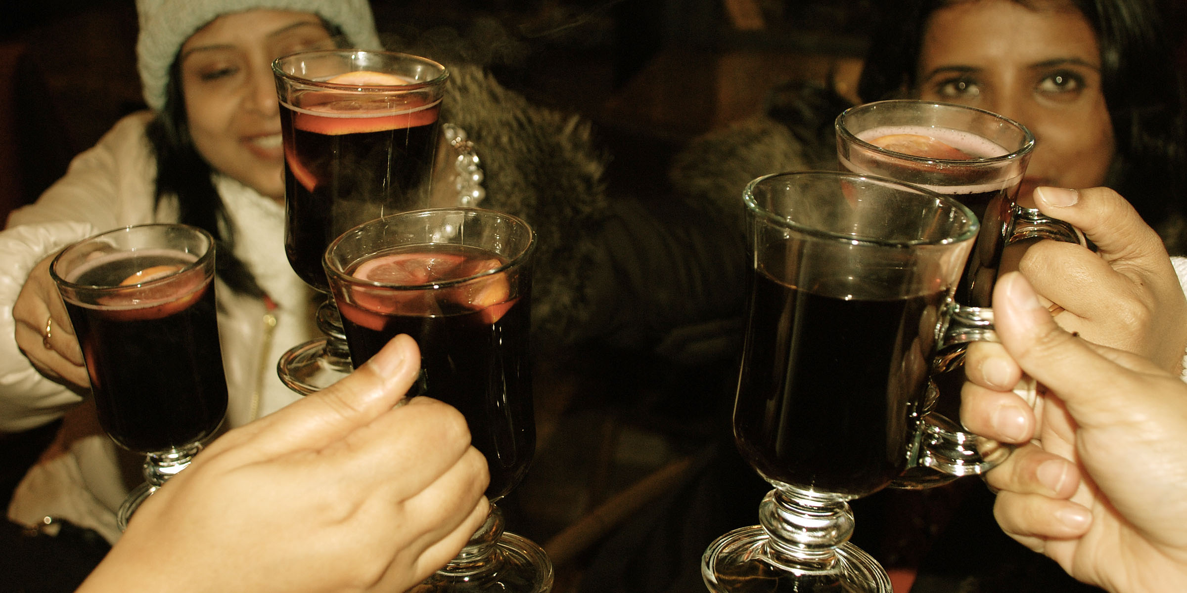 Welcome Christmas with mulled wine