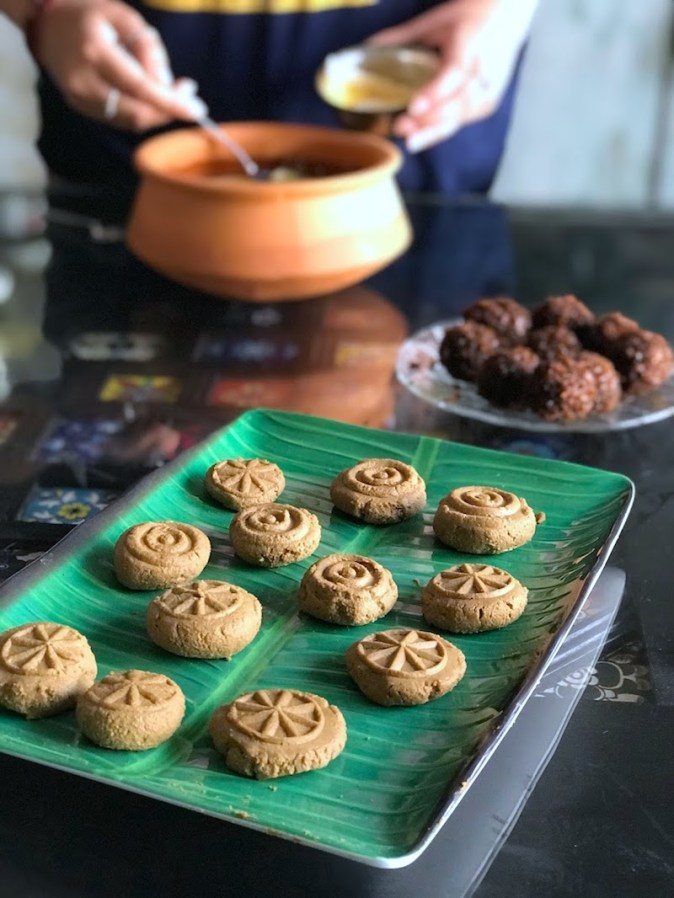 Homemade Gurer Shondesh