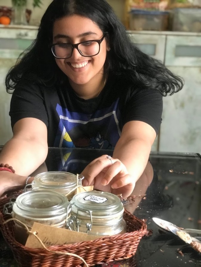 Making homemade nutty spreads